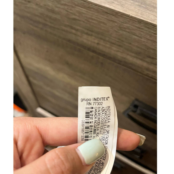 DRAPED SATIN SKIRT BNWT Size XL - Picture 4 of 8